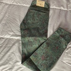 True Religion women’s jeggings. Lightly worn